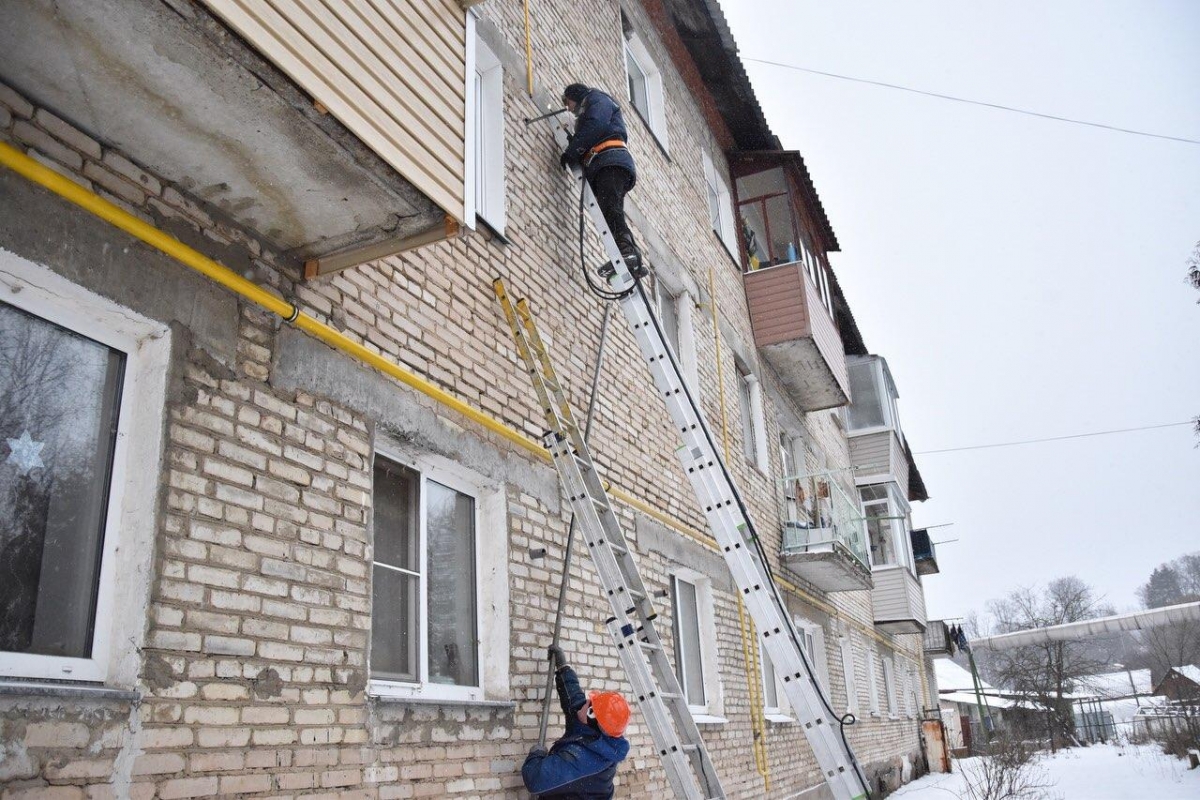 Газопровод по фасаду